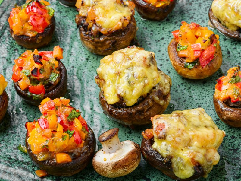 Champignons farcis et gratinés